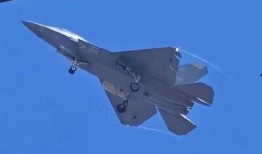 歼35最新爆料图片大全,揭秘我国新一代隐形舰载战斗机风采