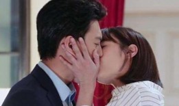 百合接吻视频在线观看,揭秘热门接吻视频背后的甜蜜瞬间