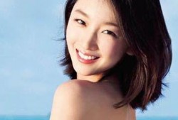 周冬雨爆料八卦新闻,娱乐圈那些不为人知的幕后故事